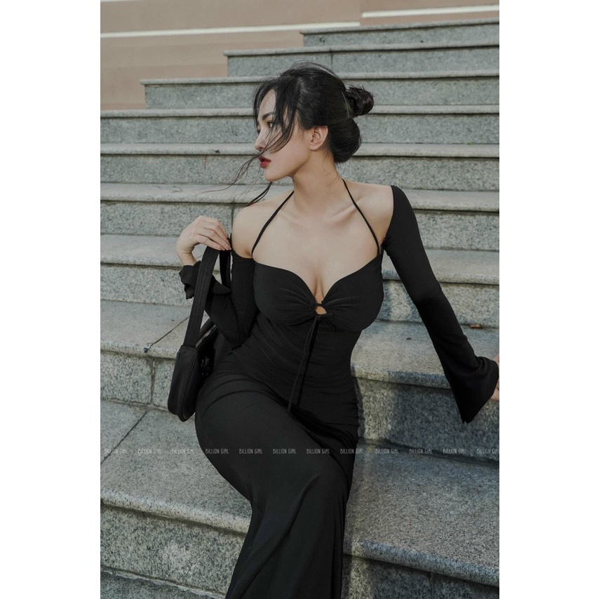 Đầm body dáng dài cổ vuông tay dài loe khoen ngực sexy