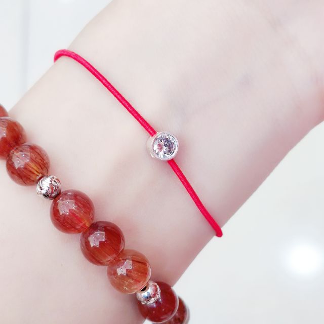 Vòng chỉ đỏ ổ kim bạc_ Van jw