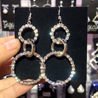 bông tai đá lấp lánh cực xinh (có video)