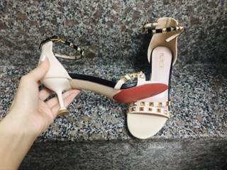 Thanh lý giày cao gót 5cm size 37