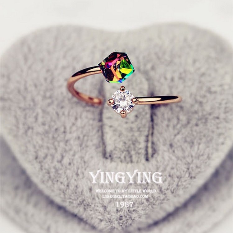 Nhẫn đính đá Zircon phong cách cổ điển sang trọng cho nữ