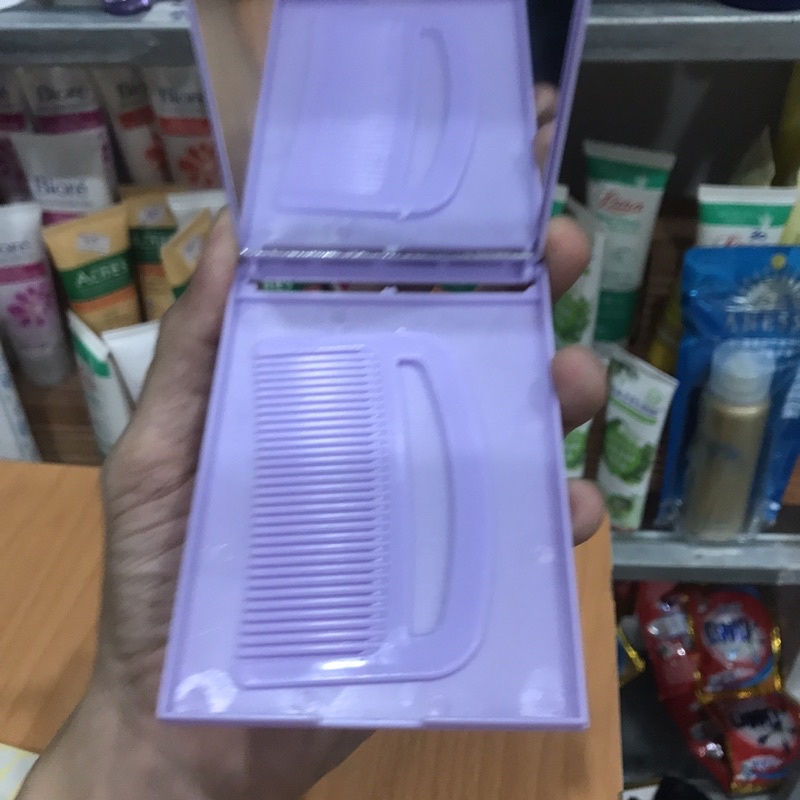 Hộp Gương MiNi Kèm Lược Tiện Lợi
