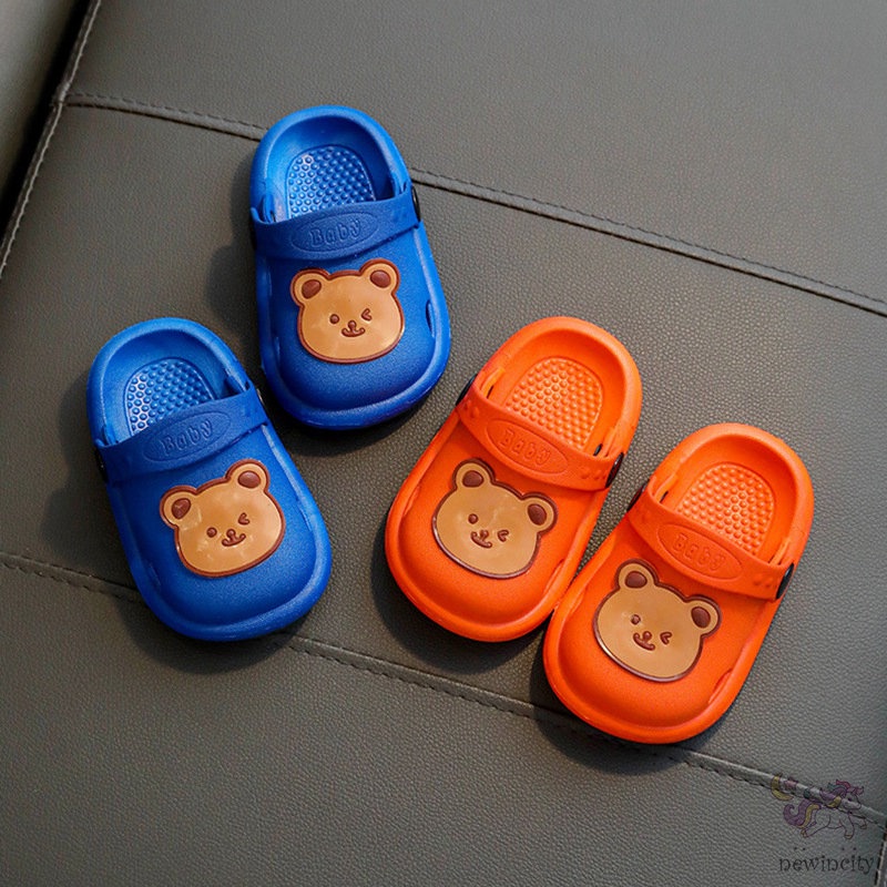 Dép Sục Gấu Đế Mềm Chống Trượt Cho Bé