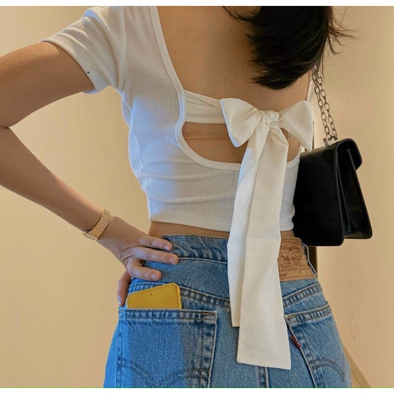 Áo croptop cột nơ lưng phong cách nữ tính