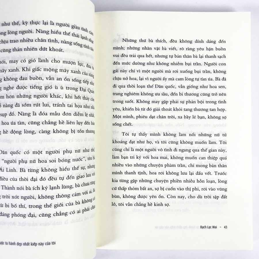 Sách - Người Là Cuộc Tu Hành Đẹp Nhất Kiếp Này Của Tôi (Kèm ảnh và Bookmark) | BigBuy360 - bigbuy360.vn