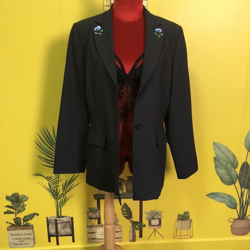 áo khoac vest blazer đen thêu hoa hàng si hàng 2hand