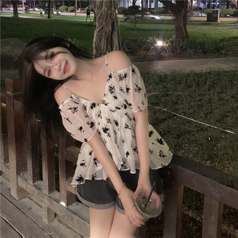 Áo Sơ Mi Chiffon Cổ V Trễ Vai Tay Ngắn Dáng Rộng In Họa Tiết Hoa Kiểu Pháp Thời Trang Mùa Hè Cho Nữ