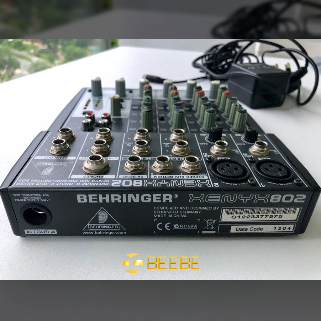 Mixer trộn âm thanh analog 8 đầu vào - Behringer XENYX 802 Premium