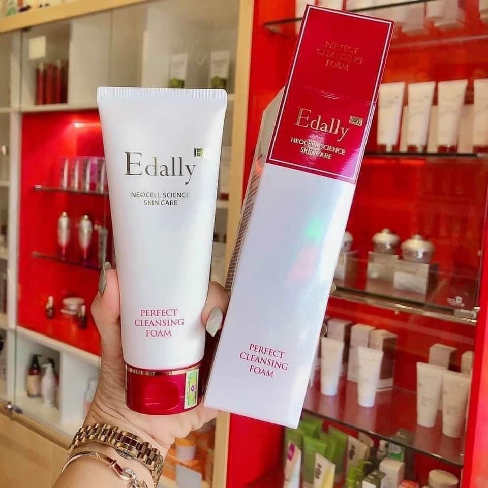 Sữa Rửa Mặt Sạch Sâu Edally làm sạch da,dưỡng ẩm se khít lỗ chân lông Edally 150ml