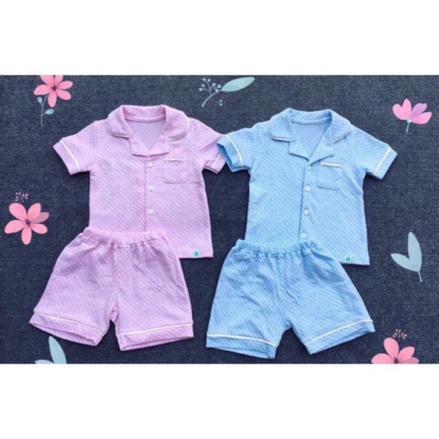 -40% Bộ Pijama cộc kẻ caro Lil 3-6m(5,5-8kg)(149k-->90k)
