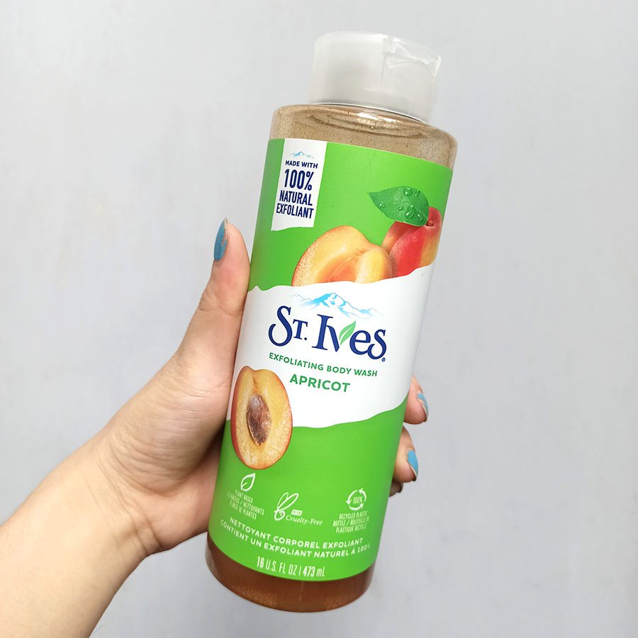 Sữa Tắm St.Ives Chiết Xuất Mơ Tẩy Tế Bào Chết 473ml