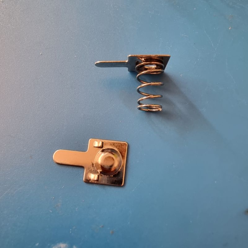 Chân Đế gắn pin bằng sắt phụ kiện thay thế cho chân nguồn pin AAA pin (1.2v)