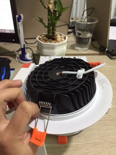 ĐÈN LED ÂM TRẦN ĐẾ ĐÚC 7 W