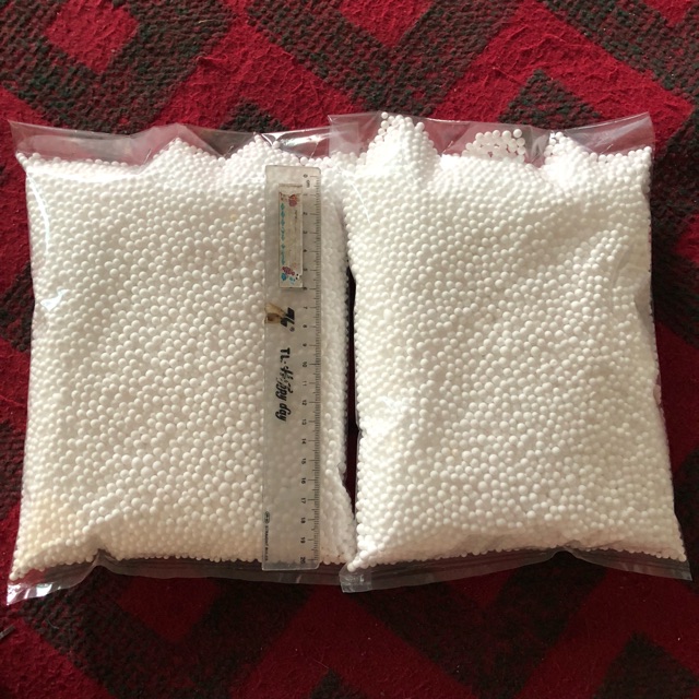 2 túi hạt xốp trắng
