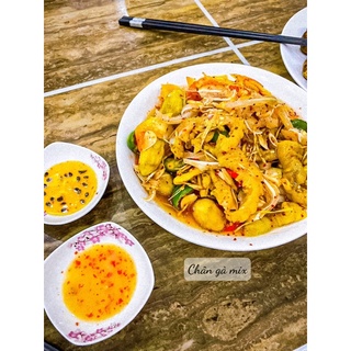 CHÂN GÀ SỐT TIÊU ĐEN