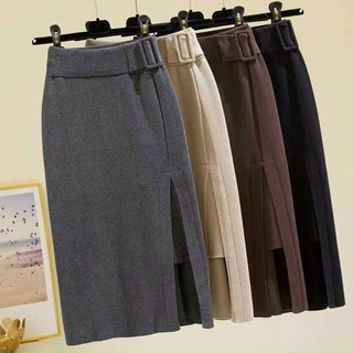 Chân váy len xẻ đùi