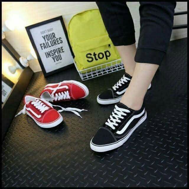 Giày vans