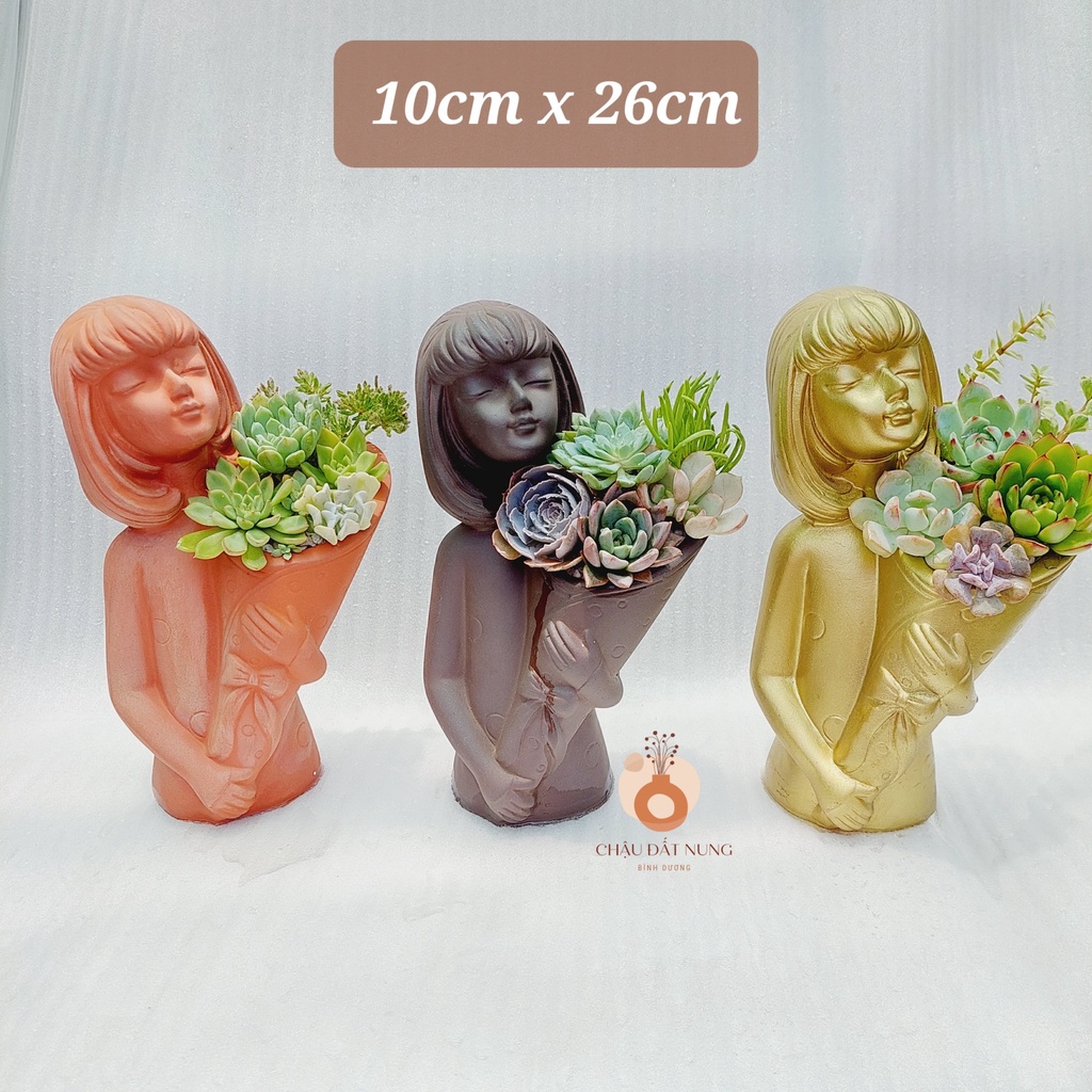 Chậu đất nung, Chậu sen đá - Cô gái Maria, đường kính miệng 10cm, chiều cao 26cm
