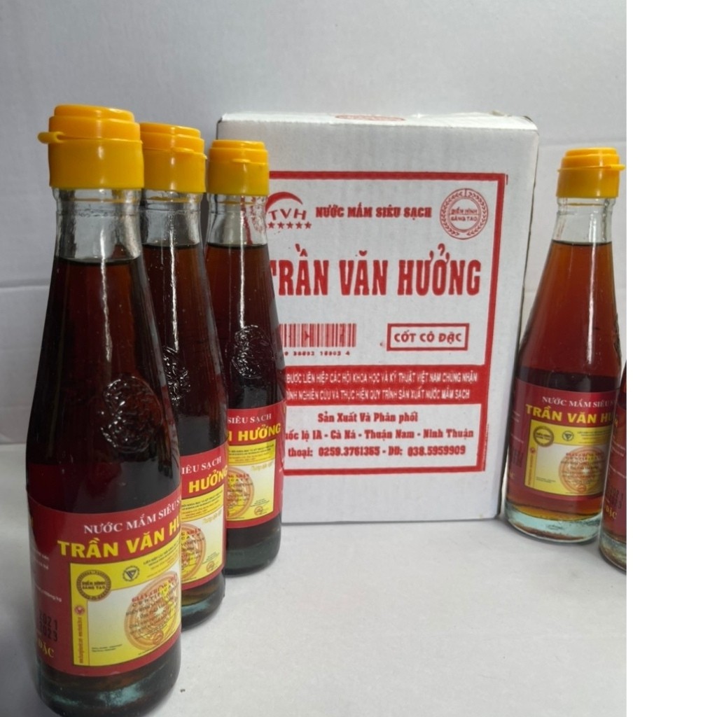 Nước mắm sạch Trần Văn Hưởng loại đặc biệt cốt cô đặc (chai 250ml)