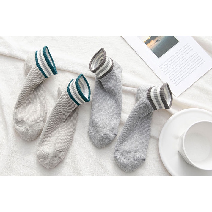 Vớ cotton, Tất cotton Nam nhiều màu cực thấm mồ hôi và khử mùi rất tốt.