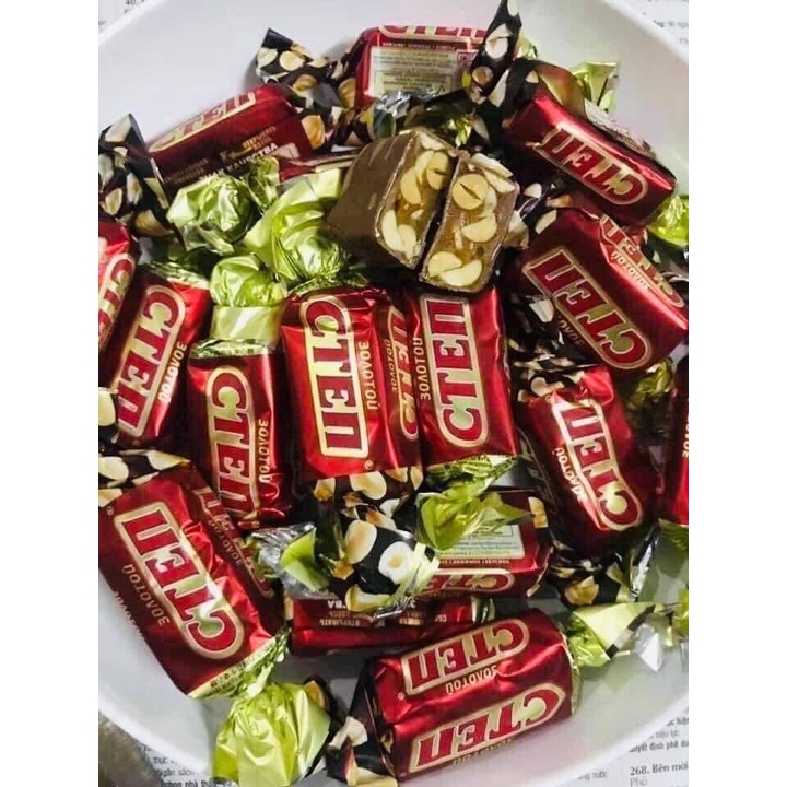 Combo 1000g KẸO CTEN ĐỎ NGA SOCOLA HẠNH NHÂN GÓI 500G