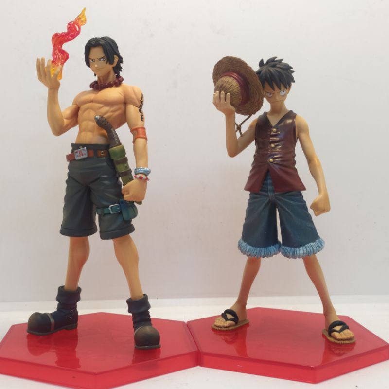 Mô hình Luffy và Ace Logbox chính hãng