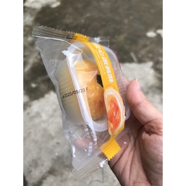 Bánh trứng chảy nướng EGG-YOLK