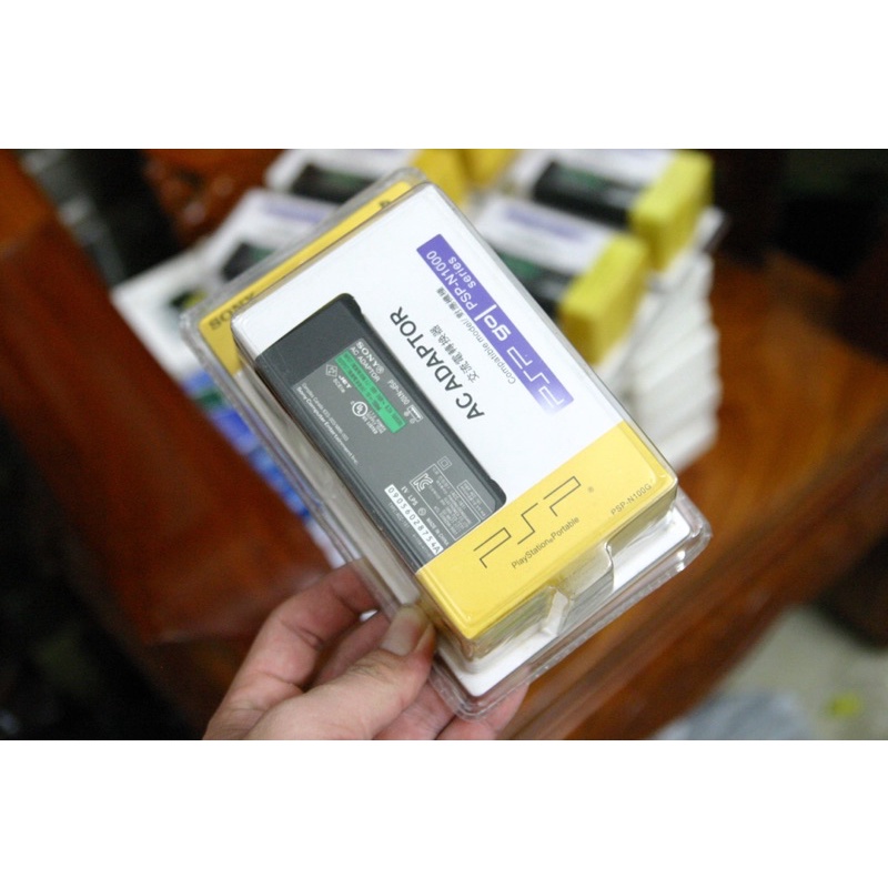 Sạc PSP GO cáp usb full hộp