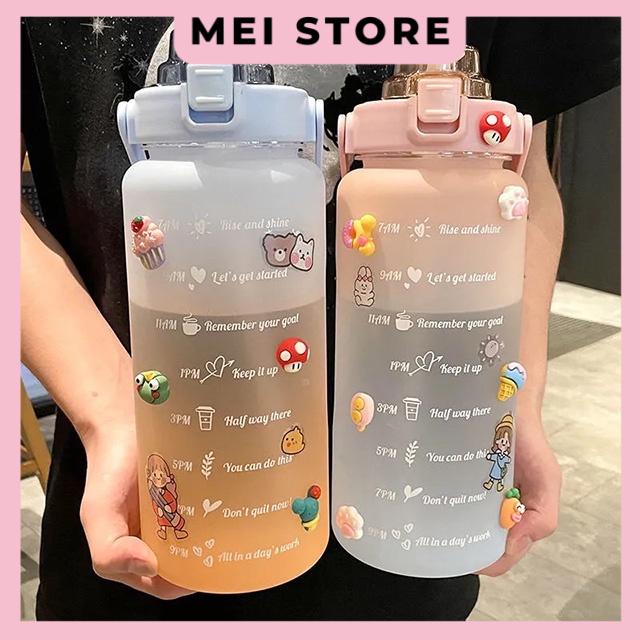 Bình Nước 2 Lít Dành Cho Người Lười Uống Nước Có Ống Hút, Vạch Chia Nhắc Giờ