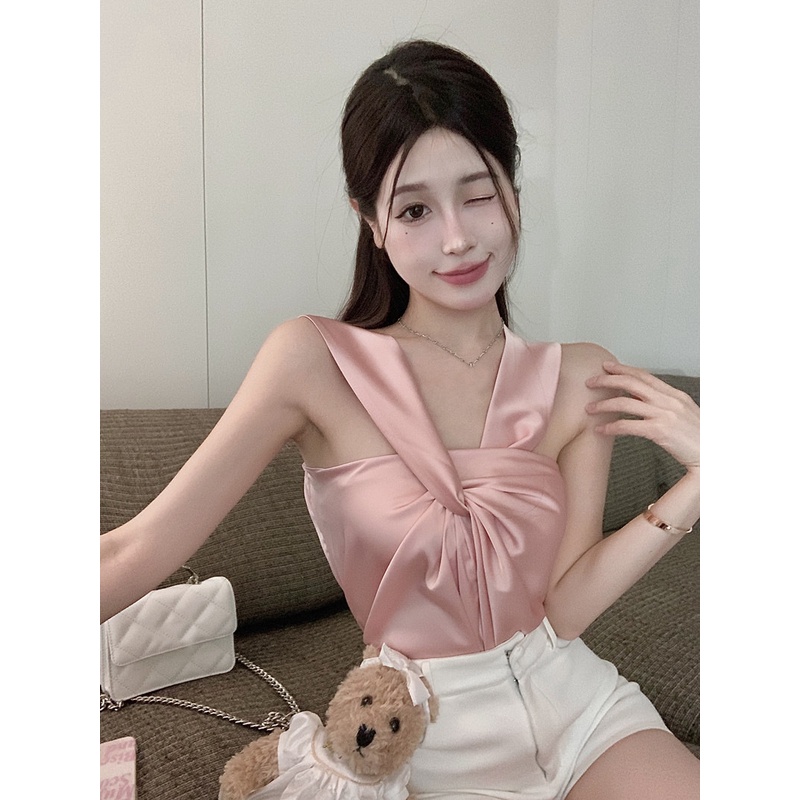 Áo Hai Dây Vải Satin Form Rộng Thời Trang Cho Nữ