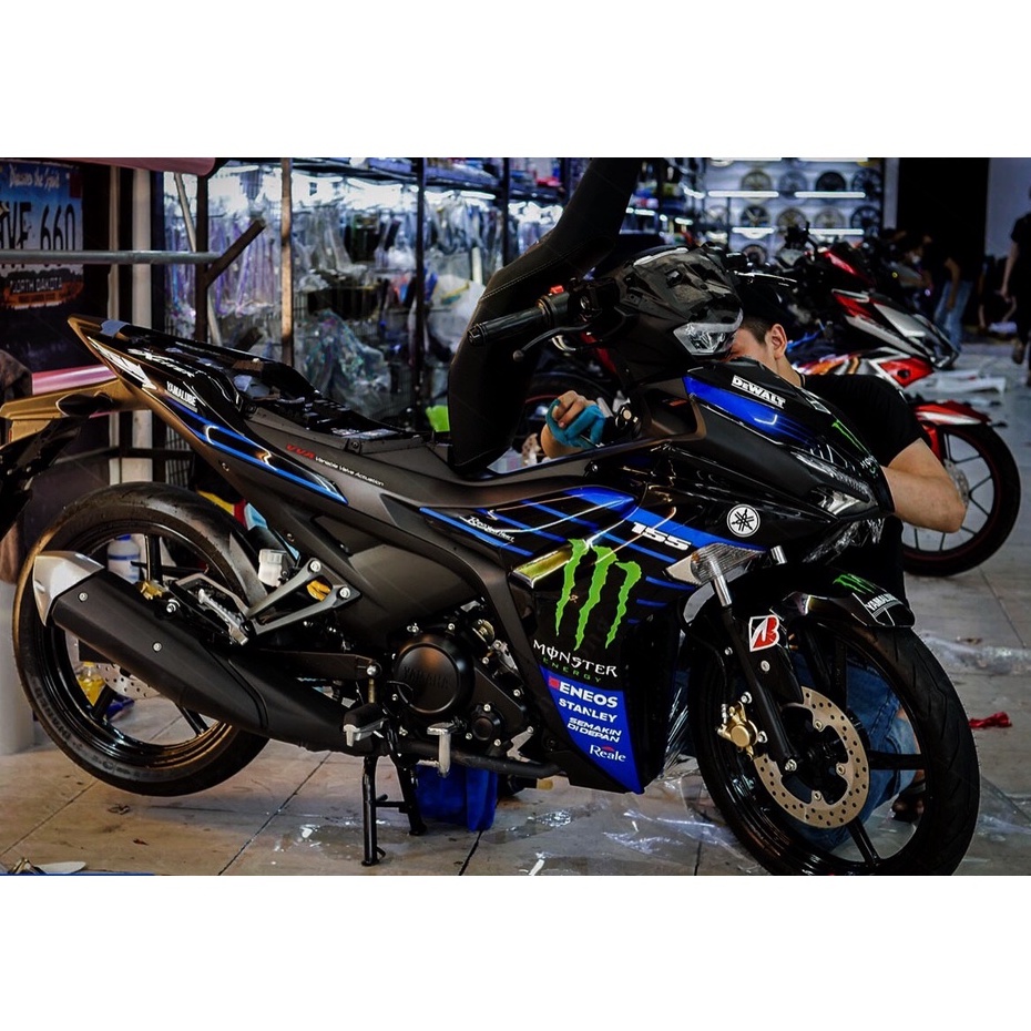 Tem trùm exciter 155 MONSTER đen sọc xanh GP