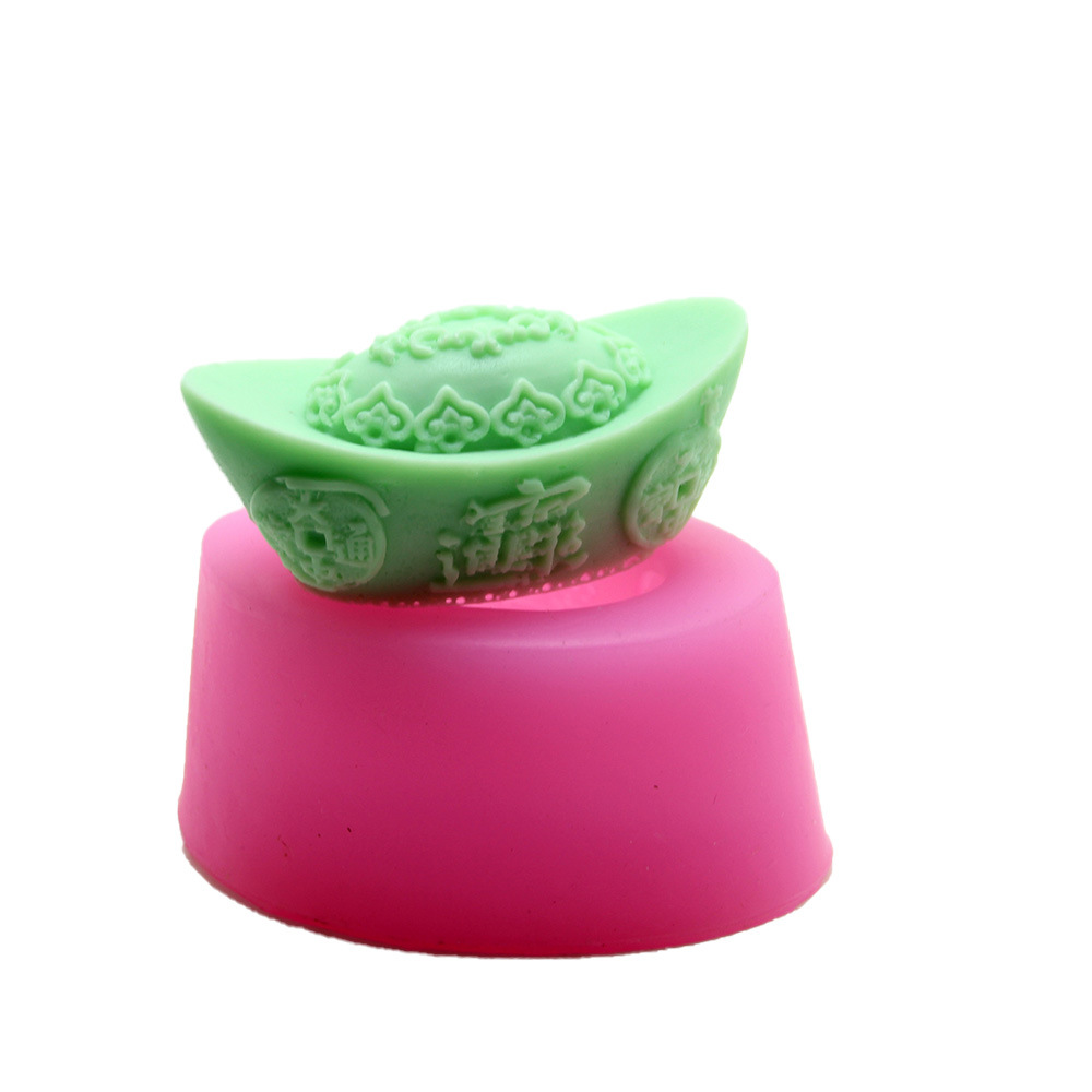 Khuôn Silicone Làm Bánh/Xà Phòng/Sô Cô La/Xà Phòng Hình May Mắn Dễ Thương