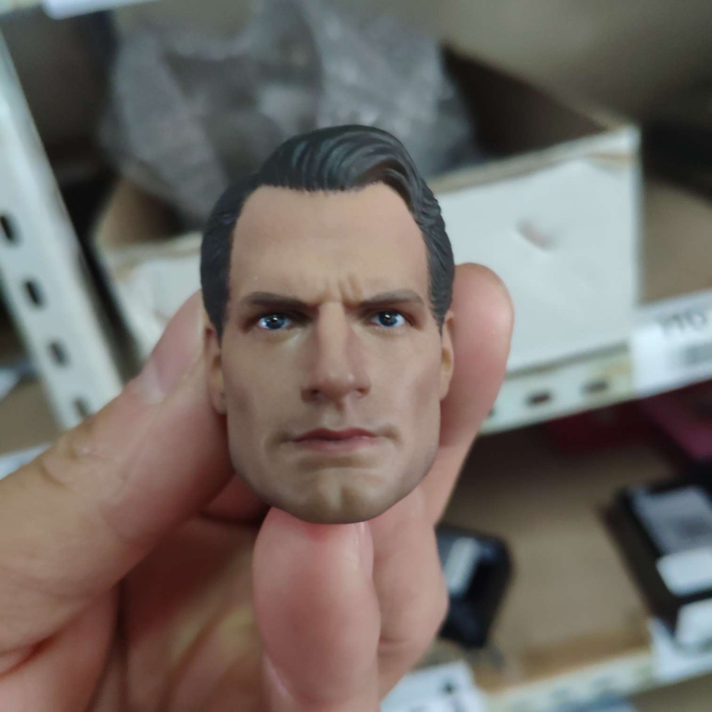 Mô Hình Đầu Nhân Vật Henry Cavill 1/6
