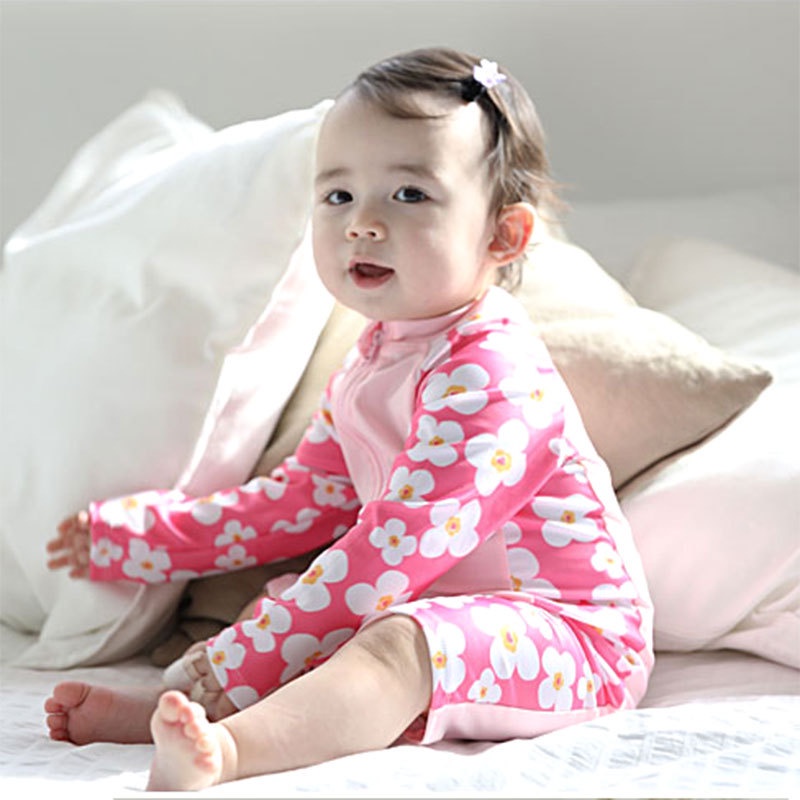 Đồ bơi một mảnh tay dài cho bé gái sơ sinh