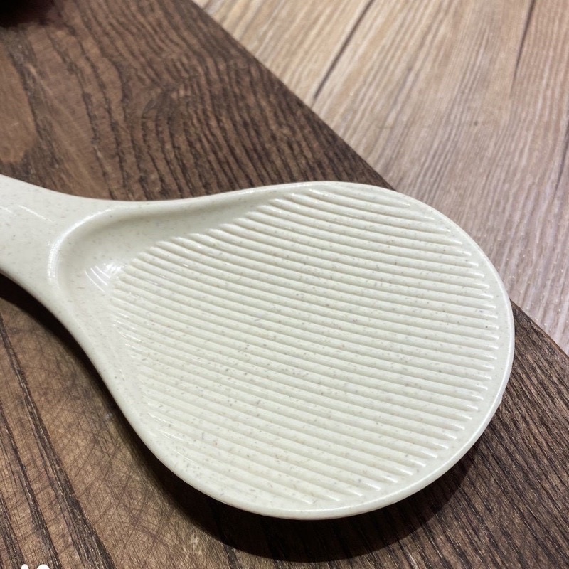 Muôi xúc cơm sọc dọc mặt cười cao cấp, Thìa xới cơm nhựa lúa mạch