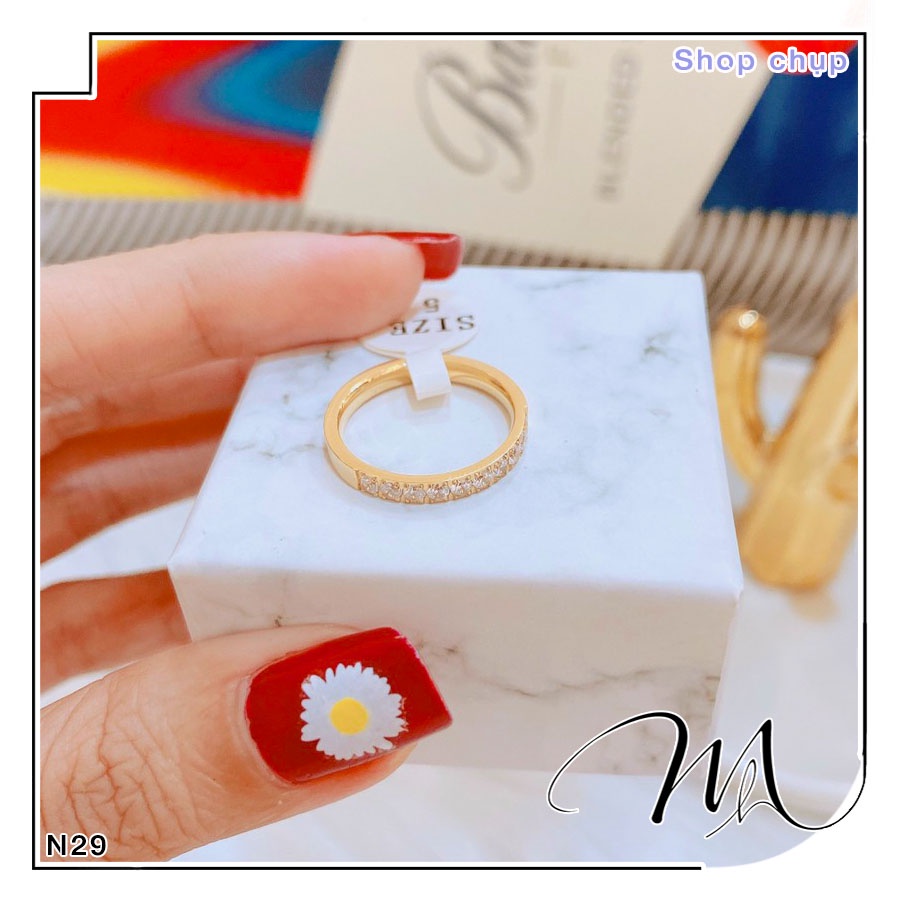 Nhẫn nữ Titan đính đá trắng nửa vòng - Măng's House N29