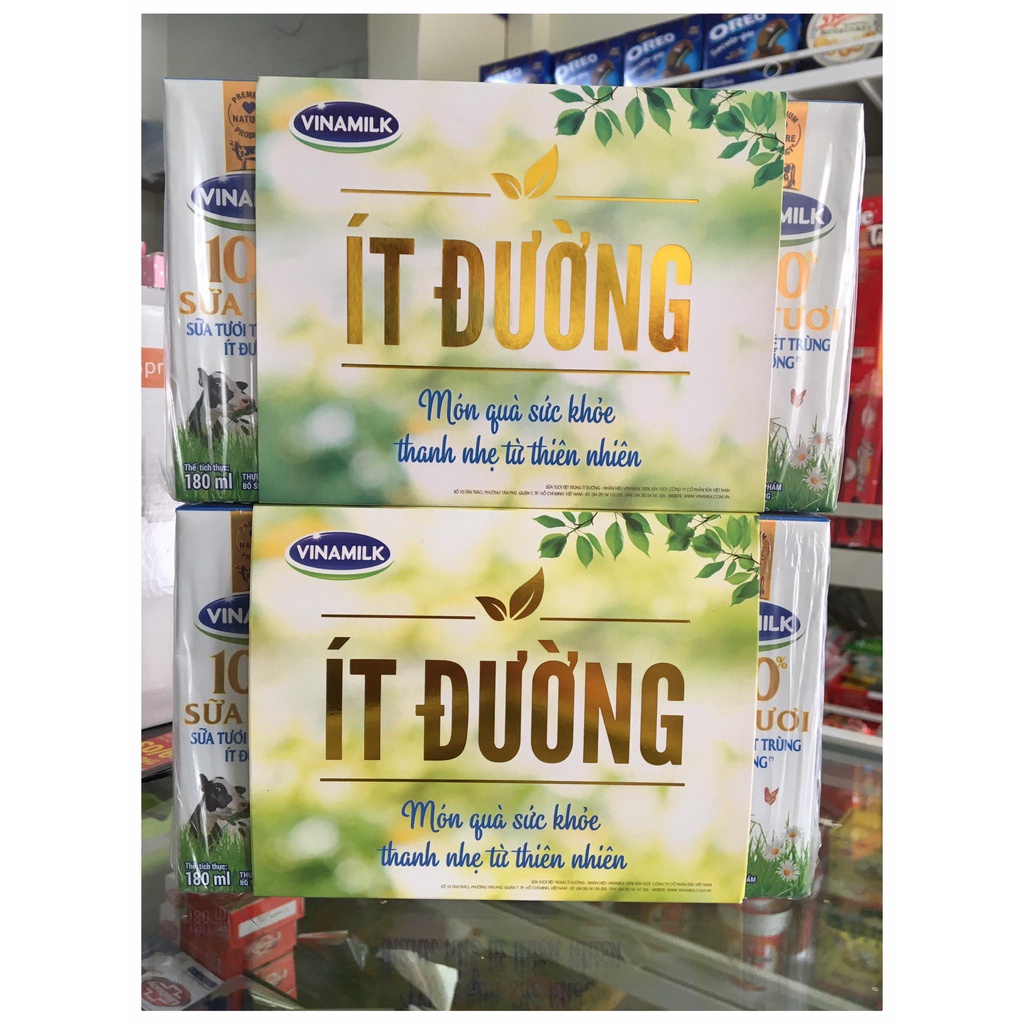 Thùng 48 hộp sữa tươi tiệt trùng Vinamilk 100% có đường, ít đường và không đường180ml