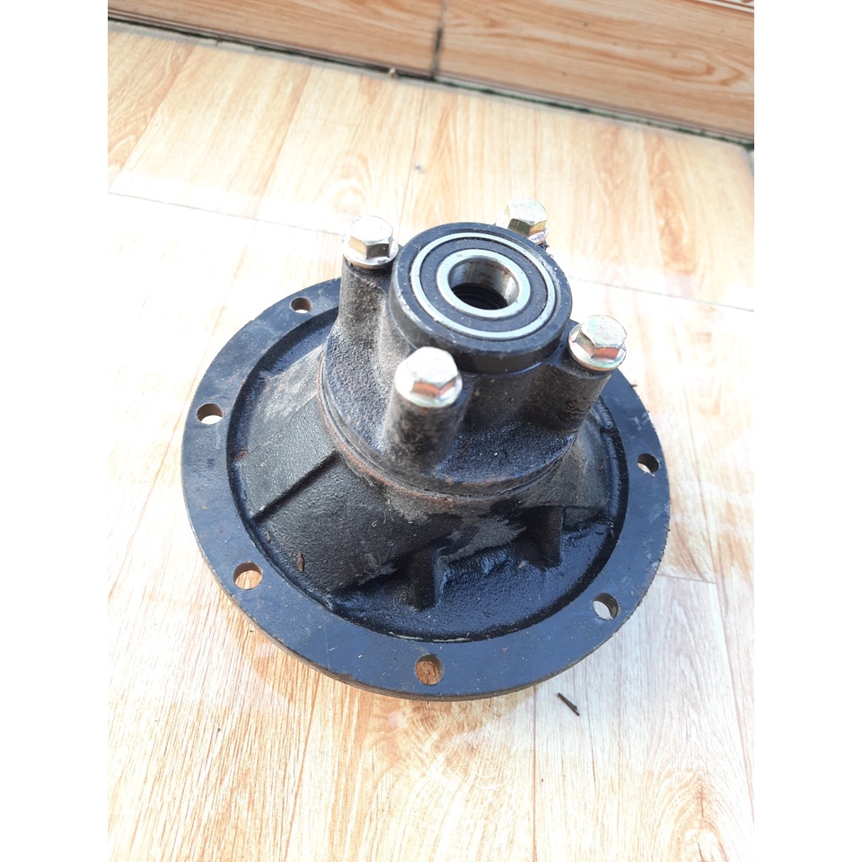 Vỏ cầu dùng để thay thế cho các loại cầu 4 ốc xe 3 bánh Trung Quốc.