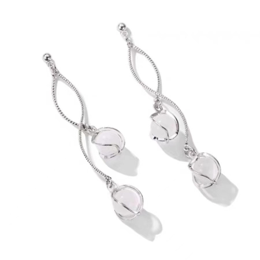 Bông tai dáng dài đính đá opal sang trọng