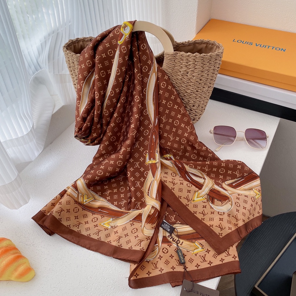 Khăn Choàng Lụa Dài Chống Nắng In Chữ Sang Trọng Cho Nữ 2022