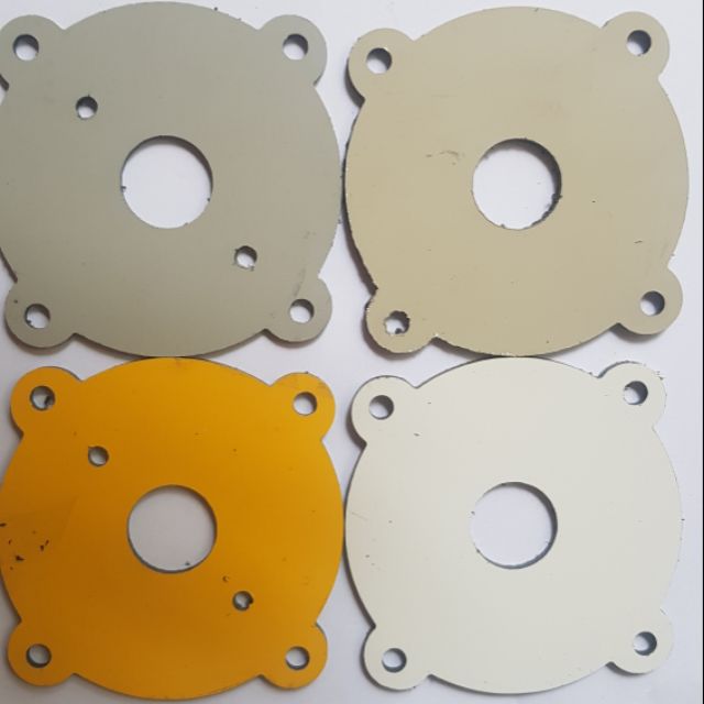 Tấm pad gắn động cơ BLDC vào khung quạt B4