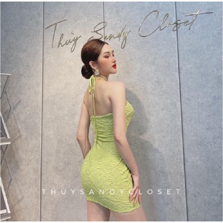 Đầm ôm body cổ yếm hở lưng có lớp trong chất vải Xốp dày dặn