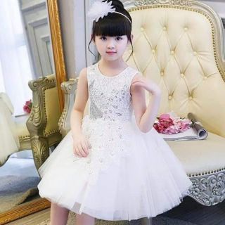 Đầm chim công dành cho mùa tết