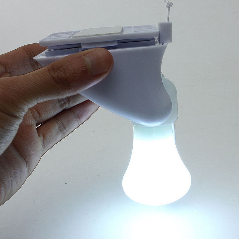 Đèn LED dán tường dùng pin tiện lợi