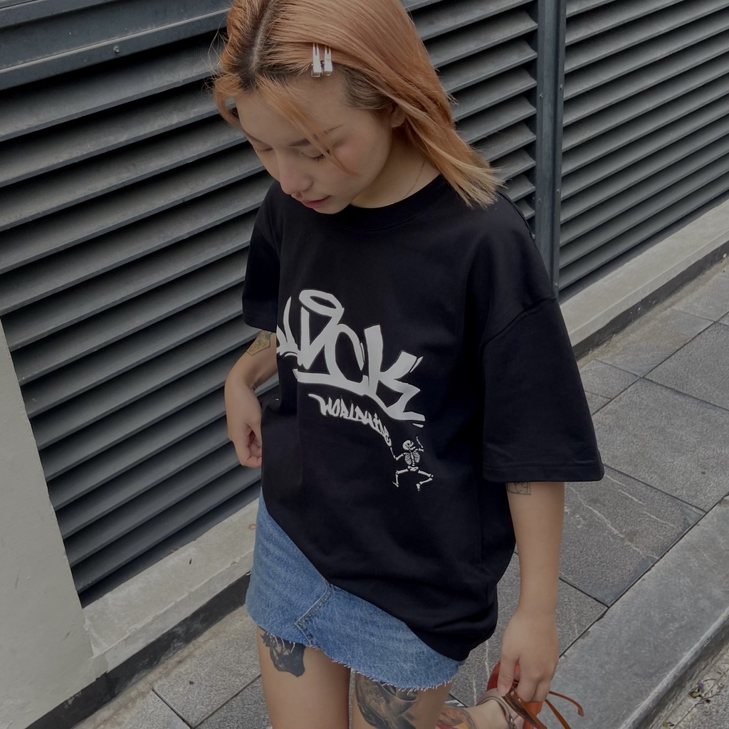 áo thun BLVCK in họa tiết mambo