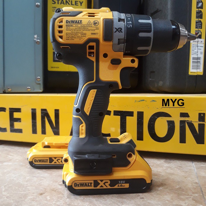 Máy khoan vặn vít pin Dewalt (DCD791N, DCD791D2-B1, DCD791M2 -B1)