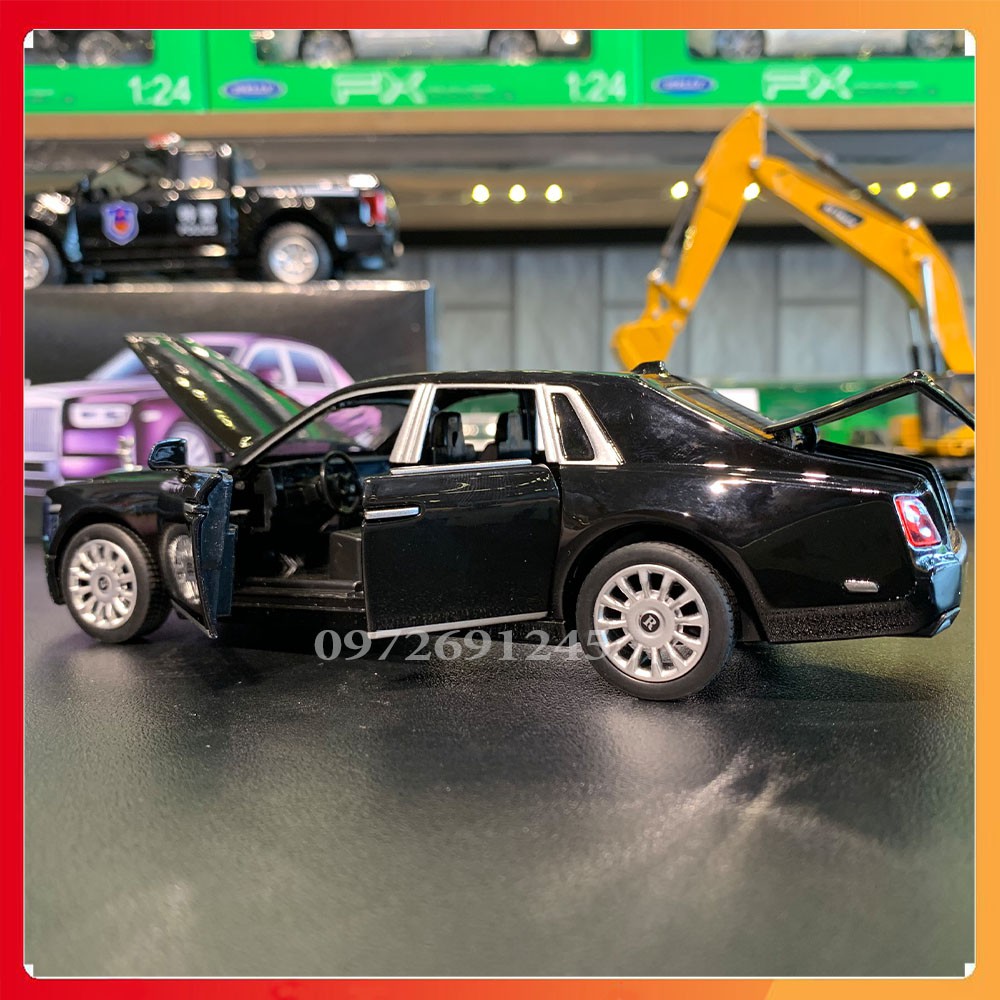 Xe mô hình Rolls Royce Phantom VIII tỉ lệ 1:30 màu đen