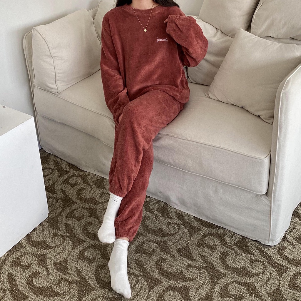 Bộ lông mặc nhà trơn màu siêu ấm