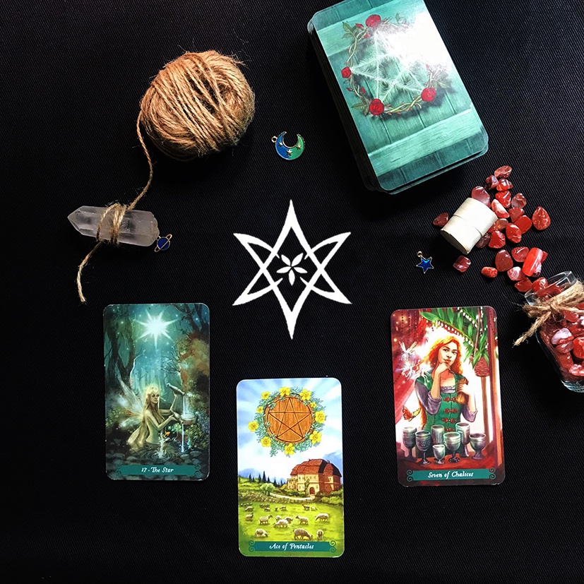 Khăn trải bài tarot, thảm trải bài tarot Thelema của Sister tarot (tặng đá thanh tẩy và túi đựng bài