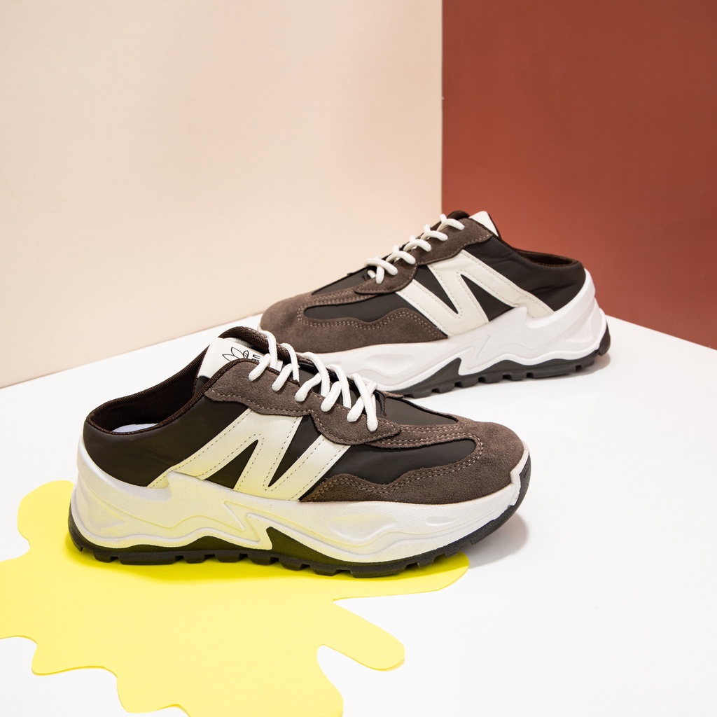 Giày MWC 0717 - Giày Sục Thể Thao Nữ, Sneaker Da Lộn Đế Cao Cá Tính Dễ Mang